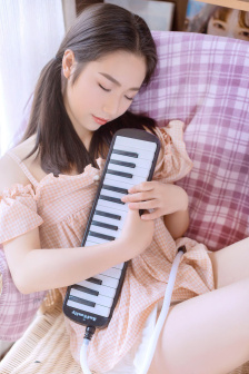 破碎的拥抱